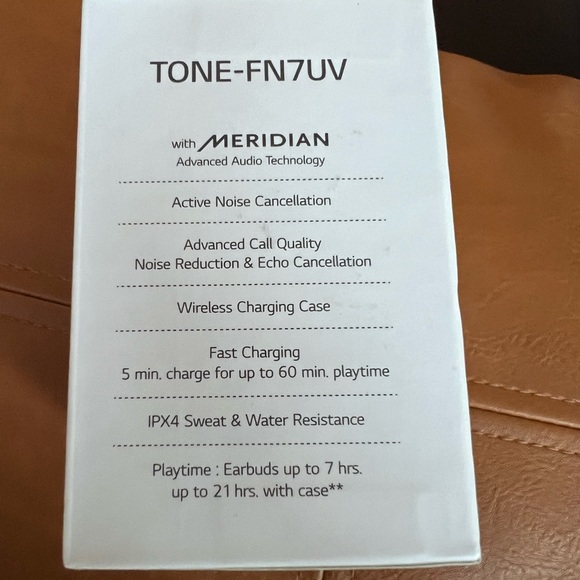 NWT LG TONE Free FN7 Earbuds | White - Picture 4 of 8